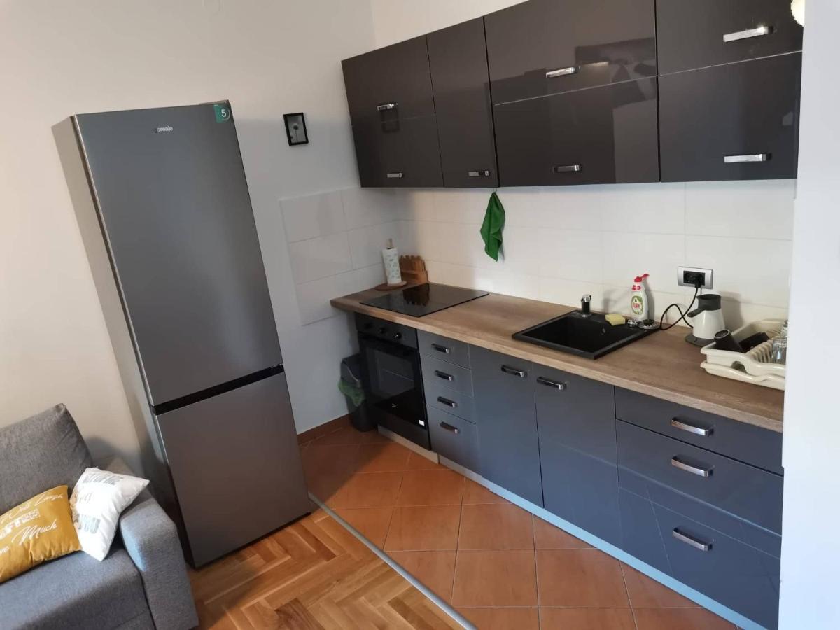 Apartment Luki Новий Сад Екстер'єр фото