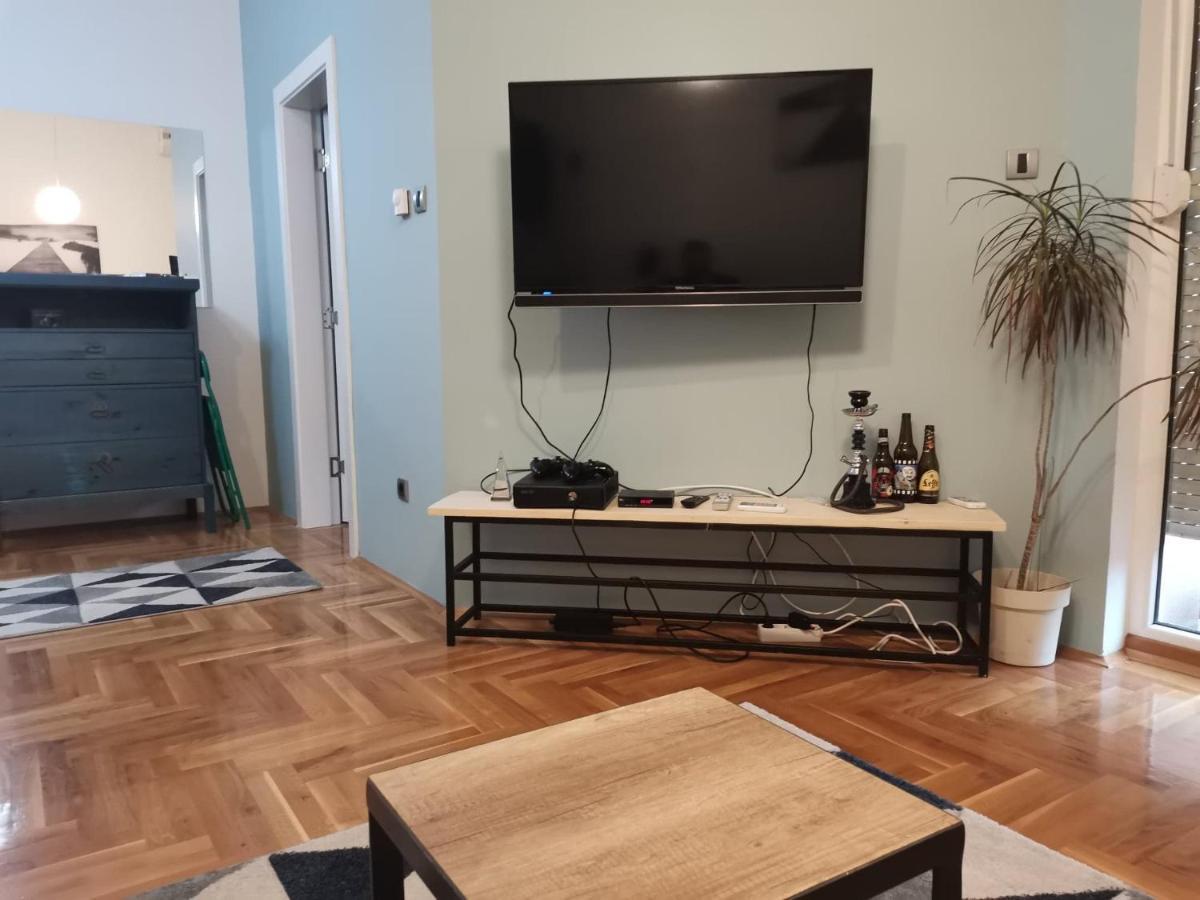 Apartment Luki Новий Сад Екстер'єр фото